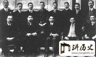 国父孙中山难辞其咎 二次革命引军阀混战