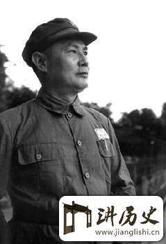 粤军出身的抗战十虎将:共和国元帅位列其中