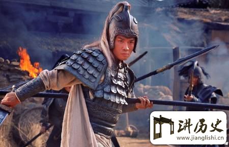 <rb>善</rb><rt>shàn</rt><rb>战</rb><rt>zhàn</rt><rb>者</rb><rt>zhě</rt><rb>但</rb><rt>dàn</rt><rb>无</rb><rt>wú</rt><rb>赫</rb><rt>hè</rt><rb>赫</rb><rt>hè</rt><rb>之</rb><rt>zhī</rt><rb>功</rb><rt>gōng</rt>:<rb>为</rb><rt>wéi</rt><rb>何</rb><rt>hé</rt><rb>很</rb><rt>hěn</rt><rb>多</rb><rt>duō</rt><rb>人</rb><rt>rén</rt><rb>都</rb><rt>dōu</rt><rb>喜</rb><rt>xǐ</rt><rb>欢</rb><rt>huān</rt><rb>赵</rb><rt>zhào</rt><rb>云</rb><rt>yún</rt>?