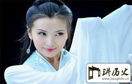 <rb>历</rb><rt>lì</rt><rb>史</rb><rt>shǐ</rt><rb>上</rb><rt>shàng</rt><rb>赫</rb><rt>hè</rt><rb>赫</rb><rt>hè</rt><rb>战</rb><rt>zhàn</rt><rb>功</rb><rt>gōng</rt><rb>的</rb><rt>de</rt><rb>关</rb><rt>guān</rt><rb>羽</rb><rt>yǔ</rt><rb>老</rb><rt>lǎo</rt><rb>婆</rb><rt>pó</rt><rb>的</rb><rt>de</rt><rb>真</rb><rt>zhēn</rt><rb>实</rb><rt>shí</rt><rb>身</rb><rt>shēn</rt><rb>份</rb><rt>fèn</rt><rb>揭</rb><rt>jiē</rt><rb>秘</rb><rt>mì</rt>