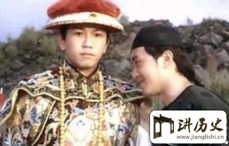 <rb>历</rb><rt>lì</rt><rb>史</rb><rt>shǐ</rt><rb>上</rb><rt>shàng</rt><rb>最</rb><rt>zuì</rt><rb>无</rb><rt>wú</rt><rb>厘</rb><rt>lí</rt><rb>头</rb><rt>tóu</rt><rb>的</rb><rt>de</rt><rb>皇</rb><rt>huáng</rt><rb>帝</rb><rt>dì</rt>:<rb>宋</rb><rt>sòng</rt><rb>废</rb><rt>fèi</rt><rb>帝</rb><rt>dì</rt><rb>令</rb><rt>lìng</rt><rb>叔</rb><rt>shū</rt><rb>叔</rb><rt>shū</rt><rb>扮</rb><rt>bàn</rt><rb>猪</rb><rt>zhū</rt><rb>取</rb><rt>qǔ</rt><rb>乐</rb><rt>lè</rt>!