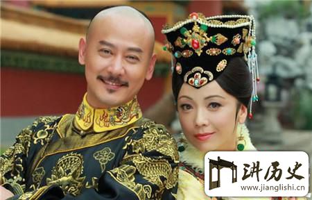 <rb>此</rb><rt>cǐ</rt><rb>人</rb><rt>rén</rt><rb>是</rb><rt>shì</rt><rb>皇</rb><rt>huáng</rt><rb>帝</rb><rt>dì</rt><rb>的</rb><rt>de</rt><rb>小</rb><rt>xiǎo</rt><rb>舅</rb><rt>jiù</rt><rb>子</rb><rt>zǐ</rt><rb>结</rb><rt>jié</rt><rb>果</rb><rt>guǒ</rt><rb>却</rb><rt>què</rt><rb>被</rb><rt>bèi</rt><rb>乾</rb><rt>qián</rt><rb>隆</rb><rt>lóng</rt><rb>戴</rb><rt>dài</rt><rb>了</rb><rt>le</rt><rb>绿</rb><rt>lǜ</rt><rb>帽</rb><rt>mào</rt><rb>子</rb><rt>zǐ</rt>