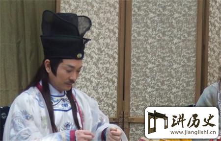 <rb>明</rb><rt>míng</rt><rb>朝</rb><rt>cháo</rt><rb>未</rb><rt>wèi</rt><rb>解</rb><rt>jiě</rt><rb>之</rb><rt>zhī</rt><rb>谜</rb><rt>mí</rt>:<rb>朱</rb><rt>zhū</rt><rb>元</rb><rt>yuán</rt><rb>璋</rb><rt>zhāng</rt><rb>为</rb><rt>wéi</rt><rb>什</rb><rt>shí</rt><rb>么</rb><rt>me</rt><rb>要</rb><rt>yào</rt><rb>打</rb><rt>dǎ</rt><rb>压</rb><rt>yā</rt><rb>刘</rb><rt>liú</rt><rb>伯</rb><rt>bó</rt><rb>温</rb><rt>wēn</rt>?