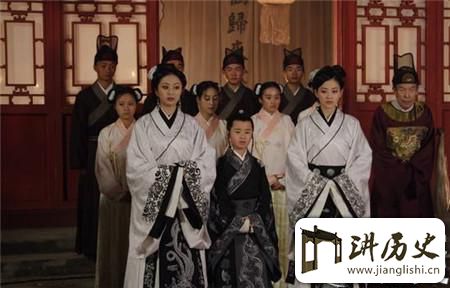 <rb>揭</rb><rt>jiē</rt><rb>秘</rb><rt>mì</rt>:<rb>万</rb><rt>wàn</rt><rb>历</rb><rt>lì</rt><rb>帝</rb><rt>dì</rt><rb>为</rb><rt>wéi</rt><rb>何</rb><rt>hé</rt>28<rb>年</rb><rt>nián</rt><rb>不</rb><rt>bú</rt><rb>上</rb><rt>shàng</rt><rb>朝</rb><rt>cháo</rt>?<rb>专</rb><rt>zhuān</rt><rb>家</rb><rt>jiā</rt><rb>开</rb><rt>kāi</rt><rb>棺</rb><rt>guān</rt><rb>揭</rb><rt>jiē</rt><rb>真</rb><rt>zhēn</rt><rb>相</rb><rt>xiàng</rt>