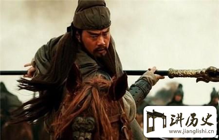 <rb>曹</rb><rt>cáo</rt><rb>操</rb><rt>cāo</rt><rb>和</rb><rt>hé</rt><rb>关</rb><rt>guān</rt><rb>羽</rb><rt>yǔ</rt><rb>一</rb><rt>yī</rt><rb>起</rb><rt>qǐ</rt><rb>爱</rb><rt>ài</rt><rb>上</rb><rt>shàng</rt><rb>的</rb><rt>de</rt><rb>美</rb><rt>měi</rt><rb>女</rb><rt>nǚ</rt><rb>居</rb><rt>jū</rt><rb>然</rb><rt>rán</rt><rb>是</rb><rt>shì</rt><rb>个</rb><rt>gè</rt><rb>孕</rb><rt>yùn</rt><rb>妇</rb><rt>fù</rt>?