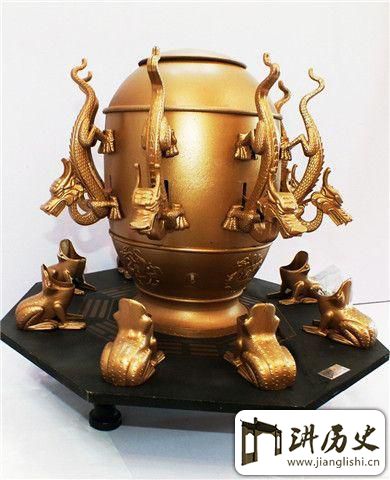 <rb>大</rb><rt>dà</rt><rb>学</rb><rt>xué</rt><rb>者</rb><rt>zhě</rt><rb>张</rb><rt>zhāng</rt><rb>衡</rb><rt>héng</rt><rb>数</rb><rt>shù</rt><rb>星</rb><rt>xīng</rt><rb>星</rb><rt>xīng</rt><rb>的</rb><rt>de</rt><rb>故</rb><rt>gù</rt><rb>事</rb><rt>shì</rt><rb>对</rb><rt>duì</rt><rb>后</rb><rt>hòu</rt><rb>人</rb><rt>rén</rt><rb>有</rb><rt>yǒu</rt><rb>什</rb><rt>shí</rt><rb>么</rb><rt>me</rt><rb>启</rb><rt>qǐ</rt><rb>示</rb><rt>shì</rt>