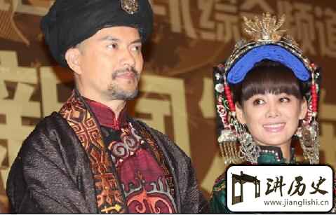 彝族服饰文化彝族的服饰有什么特点