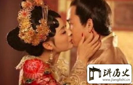 <rb>咸</rb><rt>xián</rt><rb>丰</rb><rt>fēng</rt><rb>帝</rb><rt>dì</rt><rb>在</rb><rt>zài</rt><rb>位</rb><rt>wèi</rt><rb>时</rb><rt>shí</rt>:<rb>慈</rb><rt>cí</rt><rb>禧</rb><rt>xǐ</rt><rb>为</rb><rt>wéi</rt><rb>什</rb><rt>shí</rt><rb>么</rb><rt>me</rt><rb>一</rb><rt>yī</rt><rb>直</rb><rt>zhí</rt><rb>斗</rb><rt>dòu</rt><rb>不</rb><rt>bú</rt><rb>过</rb><rt>guò</rt><rb>慈</rb><rt>cí</rt><rb>安</rb><rt>ān</rt>?