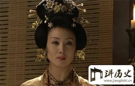 <rb>长</rb><rt>zhǎng</rt><rb>孙</rb><rt>sūn</rt><rb>皇</rb><rt>huáng</rt><rb>后</rb><rt>hòu</rt><rb>是</rb><rt>shì</rt><rb>千</rb><rt>qiān</rt><rb>古</rb><rt>gǔ</rt><rb>第</rb><rt>dì</rt><rb>一</rb><rt>yī</rt><rb>贤</rb><rt>xián</rt><rb>后</rb><rt>hòu</rt><rb>吗</rb><rt>ma</rt>?<rb>竟</rb><rt>jìng</rt><rb>都</rb><rt>dōu</rt><rb>被</rb><rt>bèi</rt><rb>李</rb><rt>lǐ</rt><rb>世</rb><rt>shì</rt><rb>民</rb><rt>mín</rt><rb>骗</rb><rt>piàn</rt><rb>了</rb><rt>le</rt>