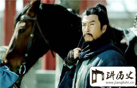 <rb>关</rb><rt>guān</rt><rb>公</rb><rt>gōng</rt><rb>因</rb><rt>yīn</rt><rb>身</rb><rt>shēn</rt><rb>首</rb><rt>shǒu</rt><rb>异</rb><rt>yì</rt><rb>处</rb><rt>chù</rt><rb>有</rb><rt>yǒu</rt><rb>三</rb><rt>sān</rt><rb>处</rb><rt>chù</rt><rb>墓</rb><rt>mù</rt><rb>地</rb><rt>dì</rt><rb>千</rb><rt>qiān</rt><rb>百</rb><rt>bǎi</rt><rb>年</rb><rt>nián</rt><rb>来</rb><rt>lái</rt><rb>竟</rb><rt>jìng</rt><rb>安</rb><rt>ān</rt><rb>然</rb><rt>rán</rt><rb>无</rb><rt>wú</rt><rb>恙</rb><rt>yàng</rt>