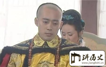 <rb>乌</rb><rt>wū</rt><rb>拉</rb><rt>lā</rt><rb>那</rb><rt>nà</rt><rb>拉</rb><rt>lā</rt><rb>皇</rb><rt>huáng</rt><rb>后</rb><rt>hòu</rt><rb>削</rb><rt>xuē</rt><rb>发</rb><rt>fā</rt><rb>之</rb><rt>zhī</rt><rb>谜</rb><rt>mí</rt>:<rb>女</rb><rt>nǚ</rt><rb>人</rb><rt>rén</rt><rb>因</rb><rt>yīn</rt><rb>何</rb><rt>hé</rt><rb>事</rb><rt>shì</rt><rb>竟</rb><rt>jìng</rt><rb>削</rb><rt>xuē</rt><rb>发</rb><rt>fā</rt><rb>为</rb><rt>wéi</rt><rb>尼</rb><rt>ní</rt>