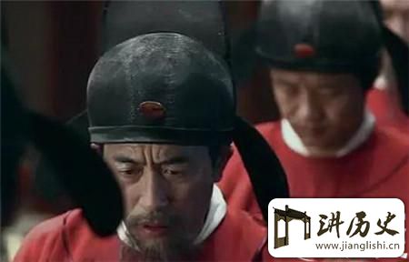<rb>武</rb><rt>wǔ</rt><rb>则</rb><rt>zé</rt><rb>天</rb><rt>tiān</rt><rb>的</rb><rt>de</rt><rb>曾</rb><rt>céng</rt><rb>侄</rb><rt>zhí</rt><rb>孙</rb><rt>sūn</rt><rb>武</rb><rt>wǔ</rt><rb>元</rb><rt>yuán</rt><rb>衡</rb><rt>héng</rt><rb>当</rb><rt>dāng</rt><rb>街</rb><rt>jiē</rt><rb>被</rb><rt>bèi</rt><rb>杀</rb><rt>shā</rt><rb>凶</rb><rt>xiōng</rt><rb>手</rb><rt>shǒu</rt><rb>究</rb><rt>jiū</rt><rb>竟</rb><rt>jìng</rt><rb>是</rb><rt>shì</rt><rb>谁</rb><rt>shuí</rt>?