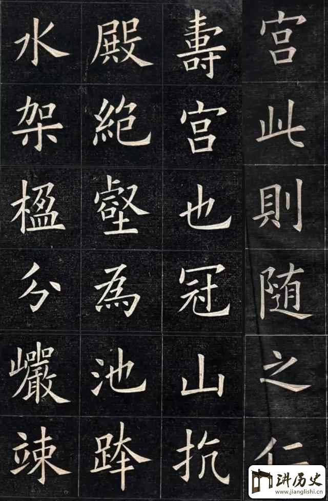<rb>这</rb><rt>zhè</rt><rb>几</rb><rt>jǐ</rt><rb>个</rb><rt>gè</rt><rb>书</rb><rt>shū</rt><rb>法</rb><rt>fǎ</rt><rb>作</rb><rt>zuò</rt><rb>品</rb><rt>pǐn</rt><rb>能</rb><rt>néng</rt><rb>看</rb><rt>kàn</rt><rb>出</rb><rt>chū</rt><rb>中</rb><rt>zhōng</rt><rb>国</rb><rt>guó</rt><rb>几</rb><rt>jǐ</rt><rb>千</rb><rt>qiān</rt><rb>年</rb><rt>nián</rt><rb>的</rb><rt>de</rt><rb>社</rb><rt>shè</rt><rb>会</rb><rt>huì</rt><rb>风</rb><rt>fēng</rt><rb>气</rb><rt>qì</rt><rb>变</rb><rt>biàn</rt><rb>化</rb><rt>huà</rt>