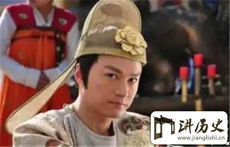 <rb>唐</rb><rt>táng</rt><rb>朝</rb><rt>cháo</rt><rb>最</rb><rt>zuì</rt><rb>绿</rb><rt>lǜ</rt><rb>的</rb><rt>de</rt><rb>皇</rb><rt>huáng</rt><rb>帝</rb><rt>dì</rt>::<rb>不</rb><rt>bú</rt><rb>仅</rb><rt>jǐn</rt><rb>被</rb><rt>bèi</rt><rb>戴</rb><rt>dài</rt><rb>绿</rb><rt>lǜ</rt><rb>帽</rb><rt>mào</rt><rb>还</rb><rt>hái</rt><rb>丢</rb><rt>diū</rt><rb>了</rb><rt>le</rt><rb>性</rb><rt>xìng</rt><rb>命</rb><rt>mìng</rt>