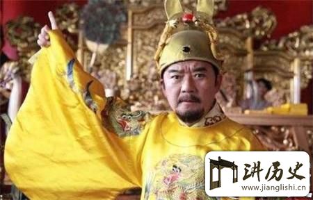 <rb>朱</rb><rt>zhū</rt><rb>元</rb><rt>yuán</rt><rb>璋</rb><rt>zhāng</rt><rb>惩</rb><rt>chéng</rt><rb>治</rb><rt>zhì</rt><rb>贪</rb><rt>tān</rt><rb>官</rb><rt>guān</rt><rb>污</rb><rt>wū</rt><rb>吏</rb><rt>lì</rt><rb>独</rb><rt>dú</rt><rb>门</rb><rt>mén</rt><rb>手</rb><rt>shǒu</rt><rb>段</rb><rt>duàn</rt><rb>让</rb><rt>ràng</rt><rb>人</rb><rt>rén</rt><rb>看</rb><rt>kàn</rt><rb>了</rb><rt>le</rt><rb>相</rb><rt>xiàng</rt><rb>当</rb><rt>dāng</rt><rb>解</rb><rt>jiě</rt><rb>气</rb><rt>qì</rt>