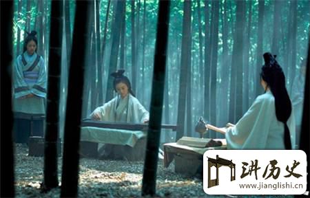 <rb>赤</rb><rt>chì</rt><rb>壁</rb><rt>bì</rt><rb>之</rb><rt>zhī</rt><rb>战</rb><rt>zhàn</rt>:<rb>因</rb><rt>yīn</rt><rb>曹</rb><rt>cáo</rt><rb>操</rb><rt>cāo</rt><rb>觊</rb><rt>jì</rt><rb>觎</rb><rt>yú</rt><rb>大</rb><rt>dà</rt><rb>小</rb><rt>xiǎo</rt><rb>乔</rb><rt>qiáo</rt><rb>美</rb><rt>měi</rt><rb>色</rb><rt>sè</rt><rb>引</rb><rt>yǐn</rt><rb>起</rb><rt>qǐ</rt><rb>的</rb><rt>de</rt><rb>战</rb><rt>zhàn</rt><rb>争</rb><rt>zhēng</rt>