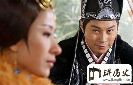 <rb>古</rb><rt>gǔ</rt><rb>代</rb><rt>dài</rt><rb>妃</rb><rt>fēi</rt><rb>子</rb><rt>zǐ</rt><rb>为</rb><rt>wéi</rt><rb>何</rb><rt>hé</rt><rb>要</rb><rt>yào</rt><rb>向</rb><rt>xiàng</rt><rb>太</rb><rt>tài</rt><rb>监</rb><rt>jiān</rt><rb>行</rb><rt>háng</rt><rb>贿</rb><rt>huì</rt>?<rb>他</rb><rt>tā</rt><rb>们</rb><rt>men</rt><rb>有</rb><rt>yǒu</rt><rb>何</rb><rt>hé</rt><rb>权</rb><rt>quán</rt><rb>利</rb><rt>lì</rt>
