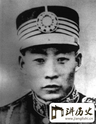 <rb>抗</rb><rt>kàng</rt><rb>日</rb><rt>rì</rt><rb>名</rb><rt>míng</rt><rb>将</rb><rt>jiāng</rt><rb>赵</rb><rt>zhào</rt><rb>登</rb><rt>dēng</rt><rb>禹</rb><rt>yǔ</rt><rb>女</rb><rt>nǚ</rt><rb>儿</rb><rt>ér</rt><rb>谈</rb><rt>tán</rt><rb>父</rb><rt>fù</rt><rb>亲</rb><rt>qīn</rt>:<rb>赵</rb><rt>zhào</rt><rb>登</rb><rt>dēng</rt><rb>禹</rb><rt>yǔ</rt><rb>怎</rb><rt>zěn</rt><rb>么</rb><rt>me</rt><rb>牺</rb><rt>xī</rt><rb>牲</rb><rt>shēng</rt><rb>的</rb><rt>de</rt>?